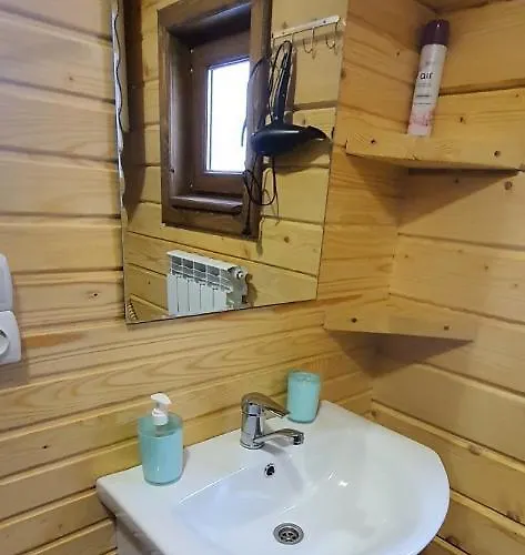 Apartmán під озером синевир Synevyrsʼka Polyana